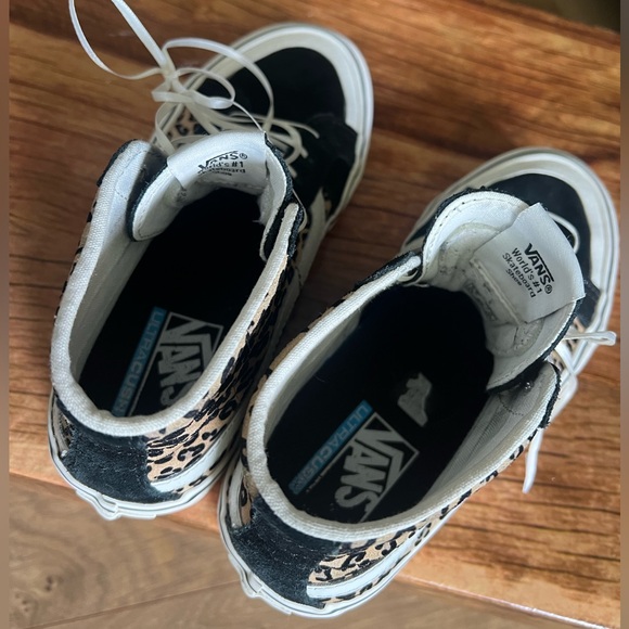Vans Leopard and Black High-Top Sneakers - Picture 5 of 6